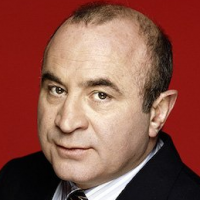 Bob Hoskins