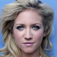 photo Brittany Snow