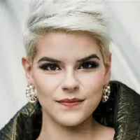 photo Chelsea Lebnea