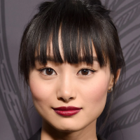 photo Shioli Kutsuna